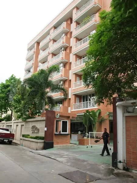 Property image 8