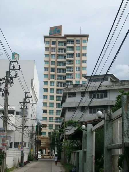 Property image 8