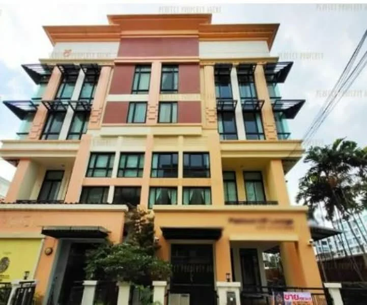 Property image 8