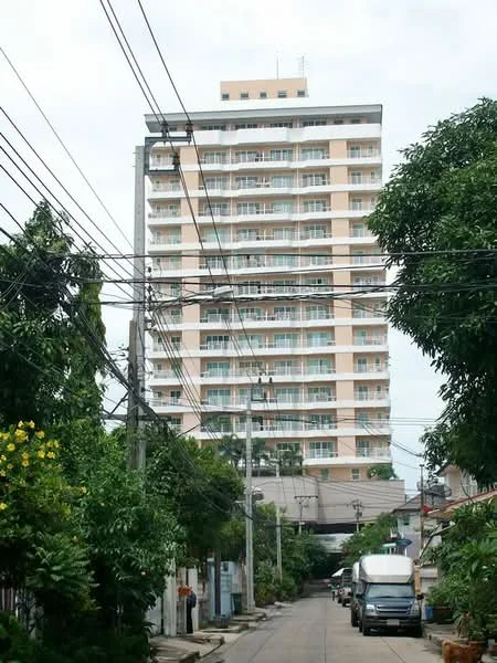 Property image 8