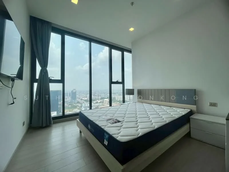 2 Bedroom condo in One9Five Asoke-Rama 9