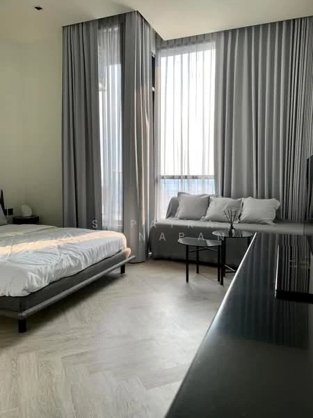 1 Bedroom condo in Chapter Charoennakhon–Riverside