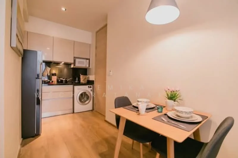 1 Bedroom condo in Park Origin Phrom Phong (Park 24)