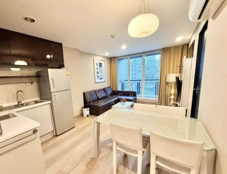 2 Bedroom condo in The Address Pathumwan
