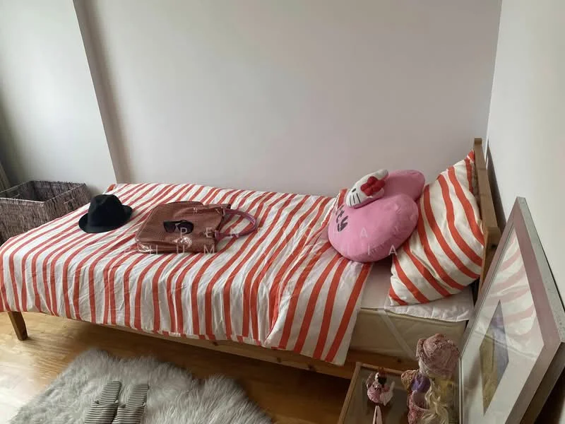 2 Bedroom condo in Residence Sukhumvit 52