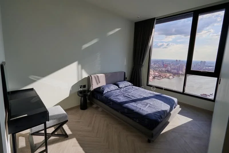 2 Bedroom condo in Chapter Charoennakhon–Riverside