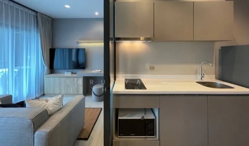 1 Bedroom condo in Life Asoke-Rama 9