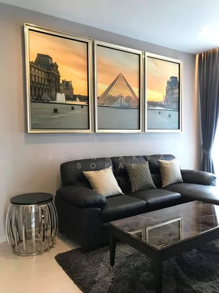 2 Bedroom condo in Noble Ploenchit