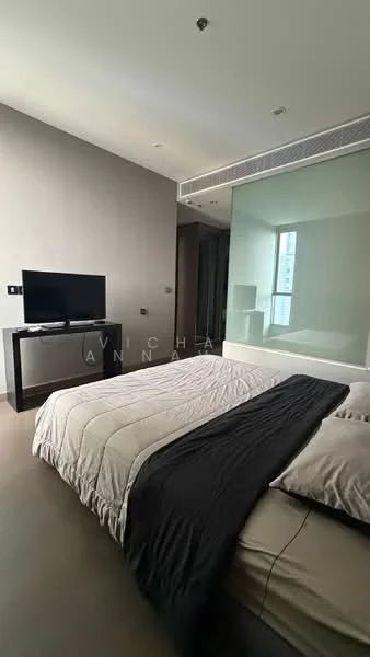 2 Bedroom condo in The Esse at Singha Complex