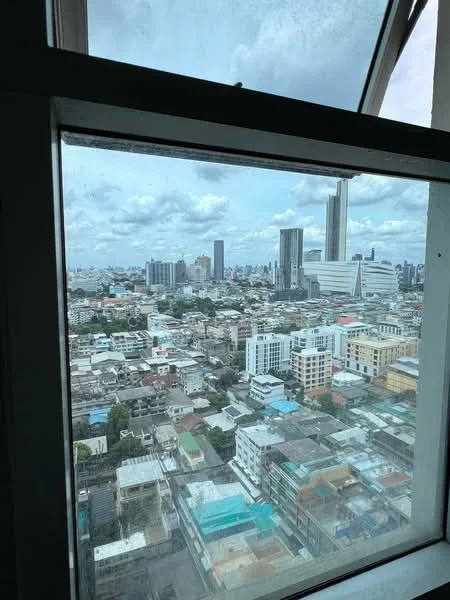 1 Bedroom condo in Villa Sathorn
