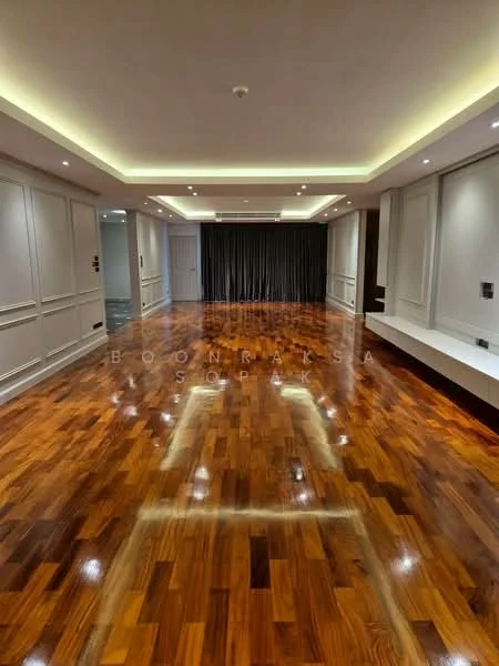 4 Bedroom condo in La Cascade