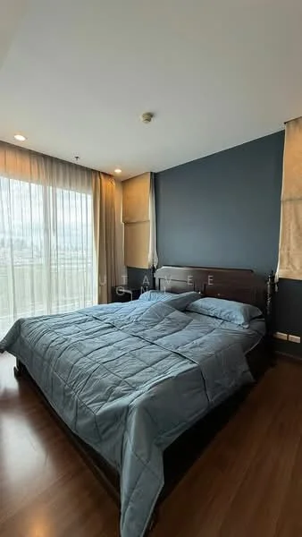 2 Bedroom condo in Supalai Lite Sathorn-Charoenrat