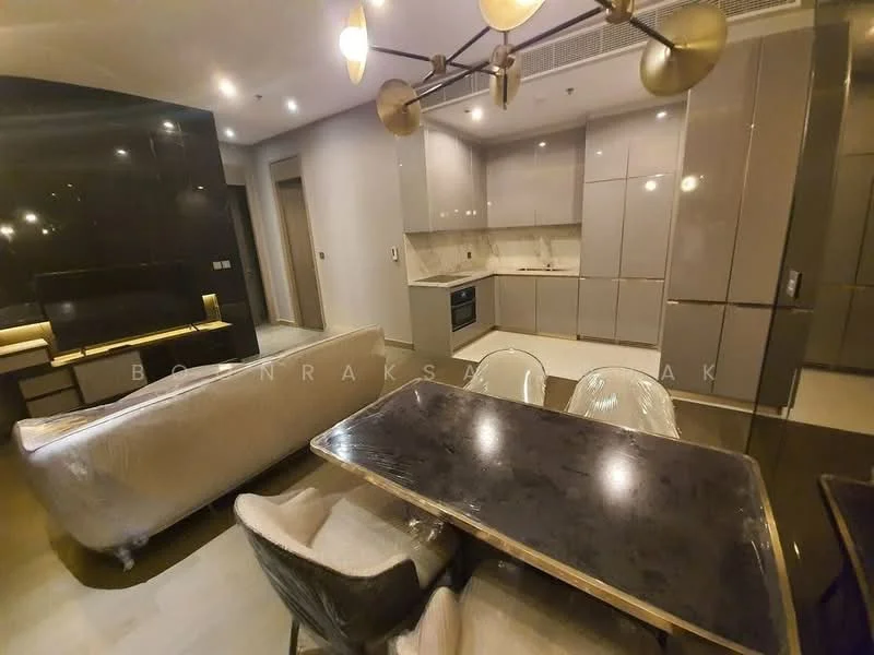 2 Bedroom condo in The Esse at Singha Complex