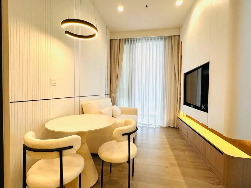 1 Bedroom condo in The Address Siam-Ratchathewi