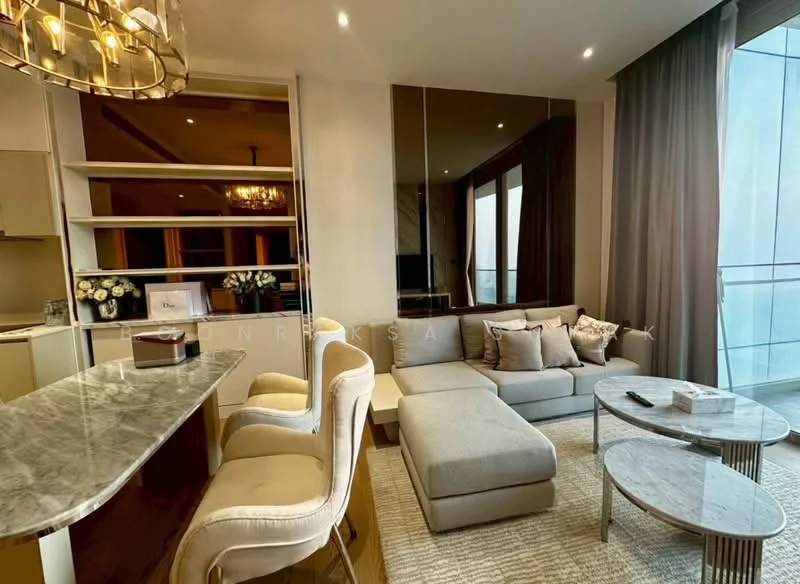 2 Bedroom condo in Magnolias Waterfront Residences
