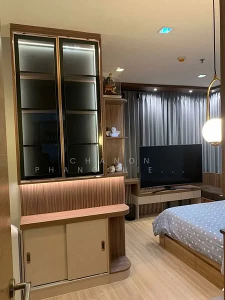 2 Bedroom condo in Rhythm Phahol-Ari