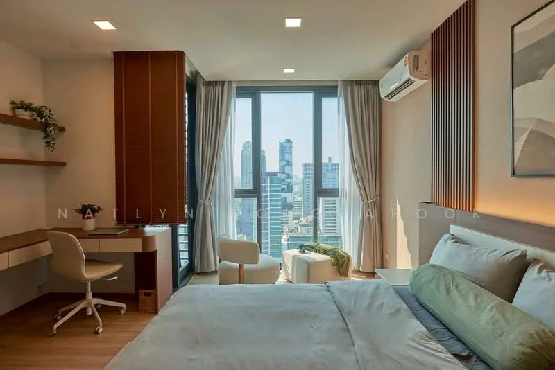 1 Bedroom condo in XT Phayathai