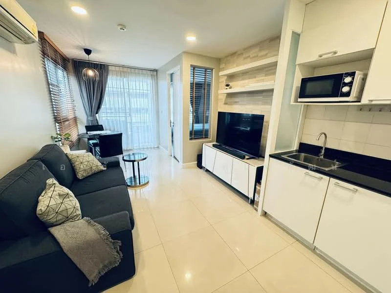1 Bedroom condo in The Clover Thonglor Residence