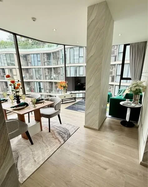 2 Bedroom condo in Fynn Asoke