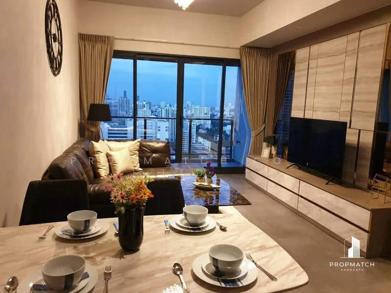 2 Bedroom condo in The Lofts Asoke