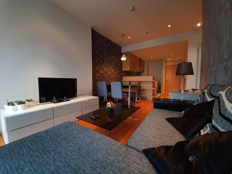 1 Bedroom condo in Villa Ratchatewi