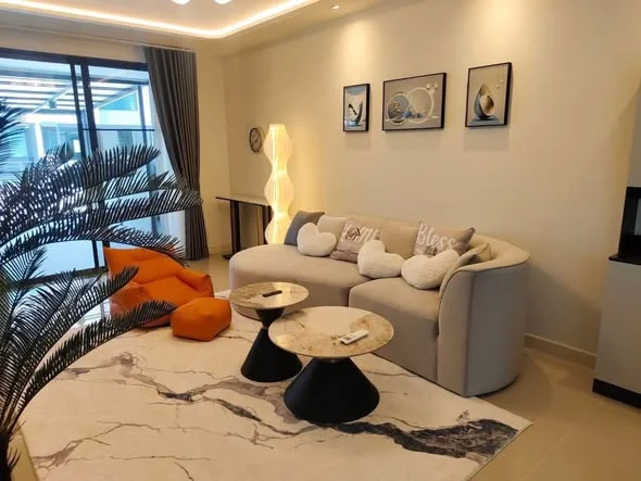 3 Bedroom condo in MeStyle @ Sukhumvit-Bangna