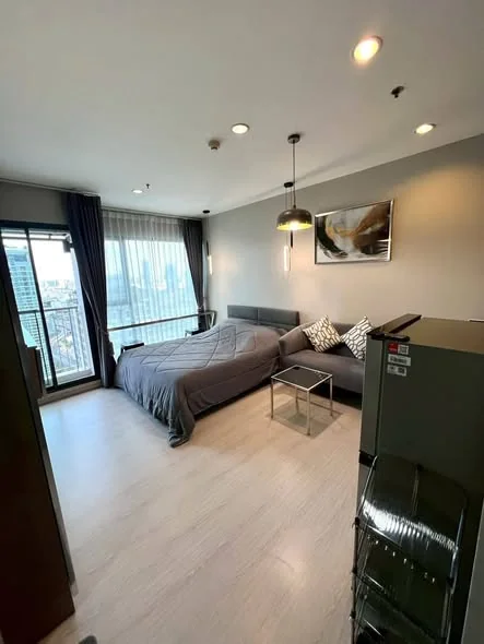 Studio condo in Rhythm Asoke