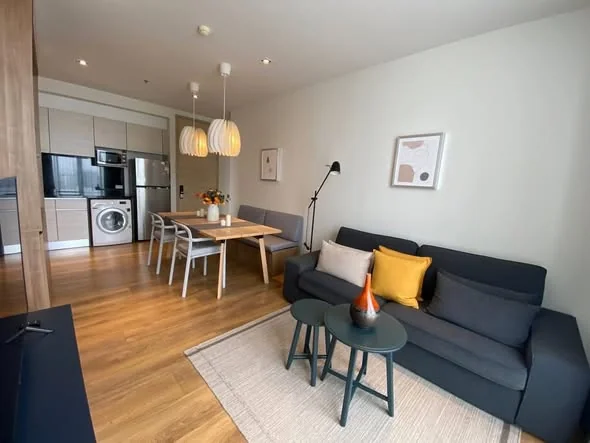 2 Bedroom condo in Park Origin Phrom Phong (Park 24)