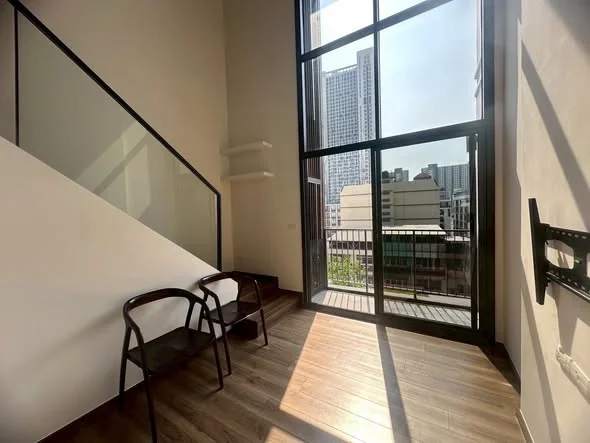 Studio condo in Onyx Phahonyothin