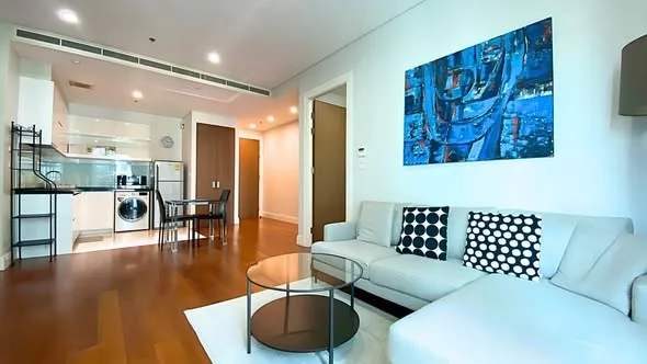 1 Bedroom condo in Bright Sukhumvit 24
