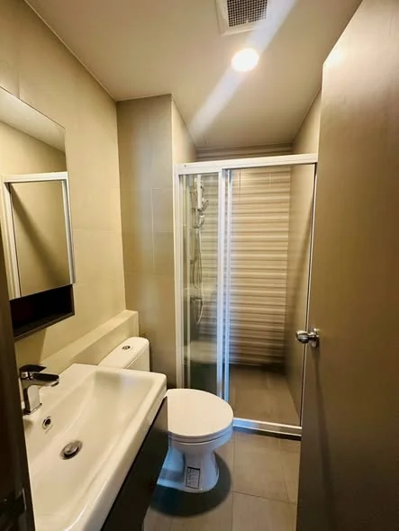 1 Bedroom condo in Aspire Sukhumvit-Rama 4
