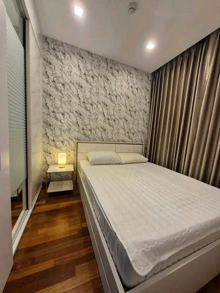 1 Bedroom condo in Wish Signature Midtown Siam