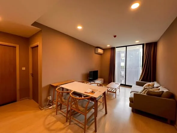 2 Bedroom condo in Noble Ambience Sukhumvit 42