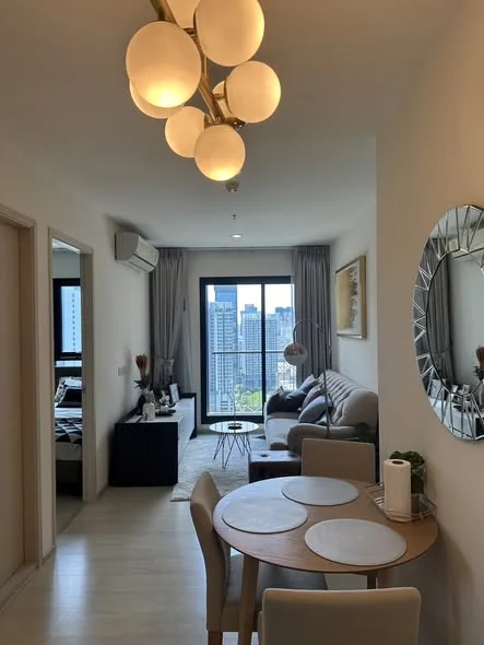 2 Bedroom condo in Life Asoke