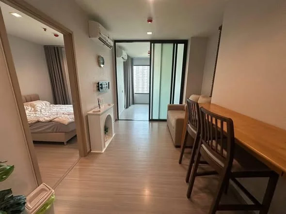 1 Bedroom condo in Life Sathorn Sierra