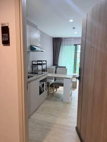 1 Bedroom condo in The Excel Hideaway Sukhumvit 50