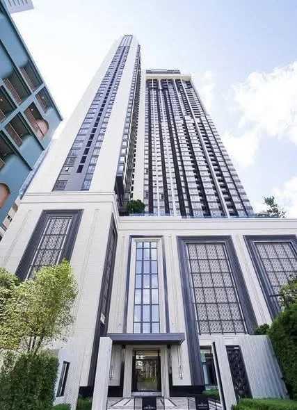 1 Bedroom condo in The Address Siam