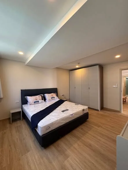 2 Bedroom condo in Supalai Place Sukhumvit 39