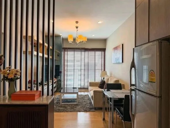 1 Bedroom condo in Noble Refine