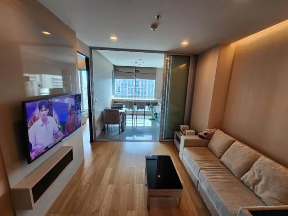 1 Bedroom condo in The Address Asoke