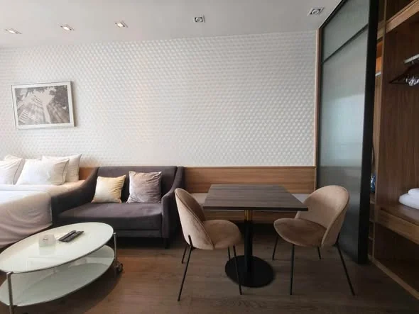 Studio condo in Park Origin Phrom Phong (Park 24)