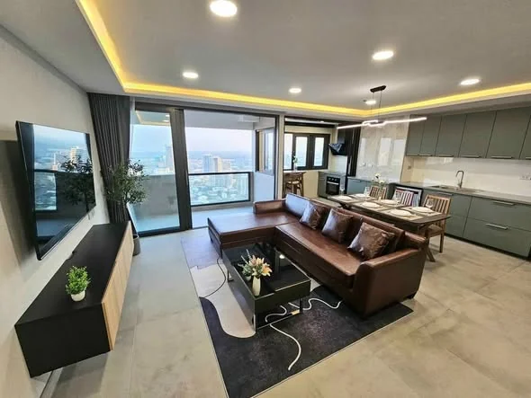 3 Bedroom condo in The Waterford Diamond Tower Sukhumvit