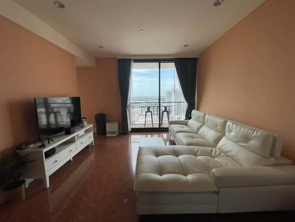 2 Bedroom condo in AGUSTON Sukhumvit 22