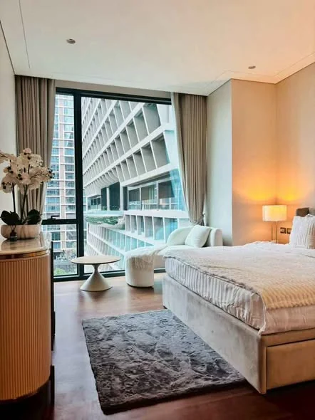 2 Bedroom condo in The Residences at Sindhorn Kempinski