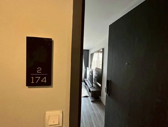 2 Bedroom condo in IDEO Mobi Sukhumvit 40