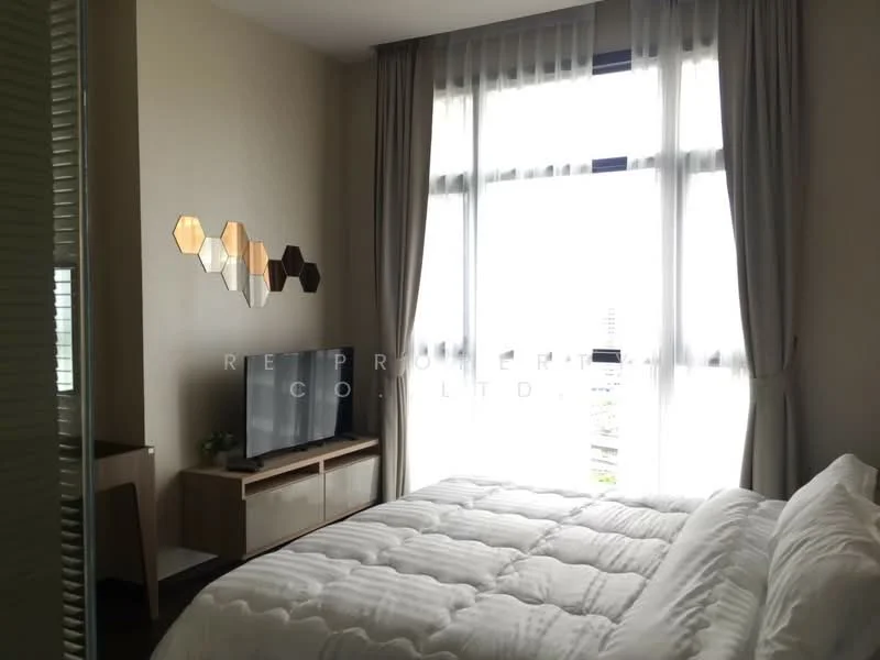 1 Bedroom condo in The XXXIX By Sansiri