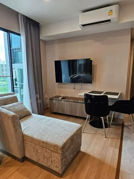 1 Bedroom condo in Lloyd Soonvijai-Thonglor