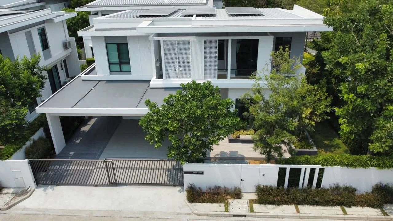 4 Bedroom condo in Mantana Bangna Km.15
