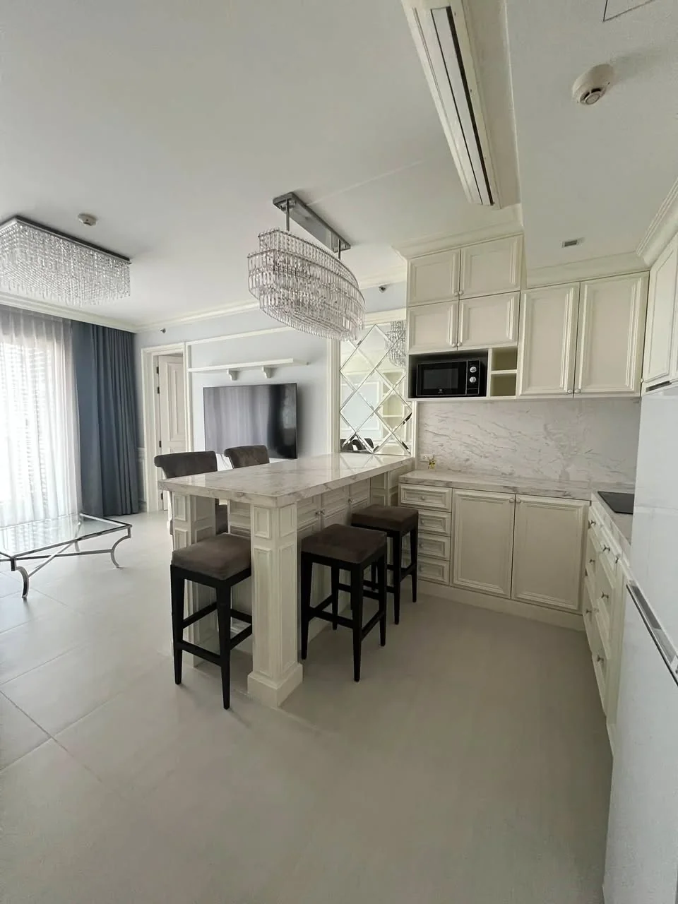 1 Bedroom condo in The Lofts Ekkamai