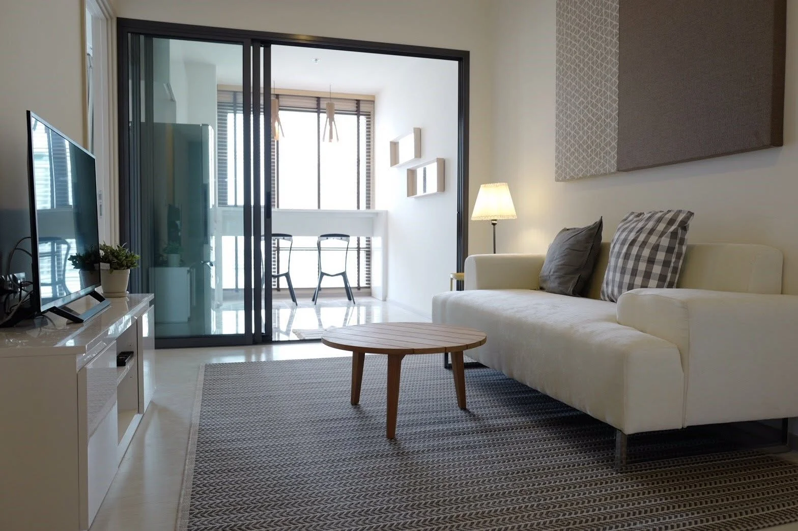 1 Bedroom condo in Rhythm Sukhumvit 42